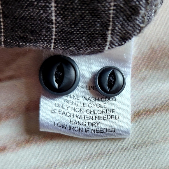 UNTUCKit "Chauvin" Slim Fit Long Sleeve Button Down Plaid Gray | Men's Size XL - Picture 7 of 8